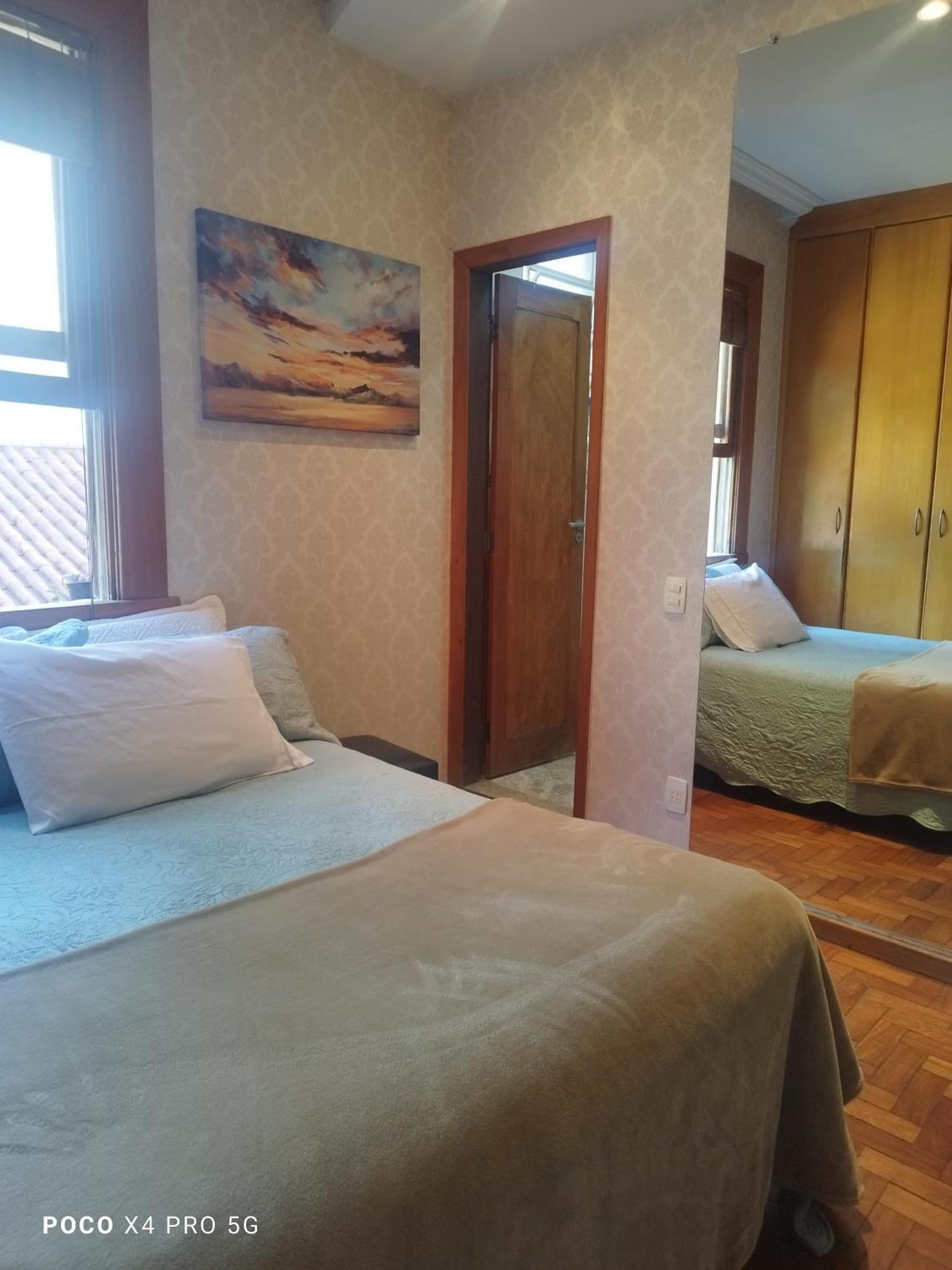 Quarto Suite -Em Apartamento Familiar Белу-Оризонти Экстерьер фото